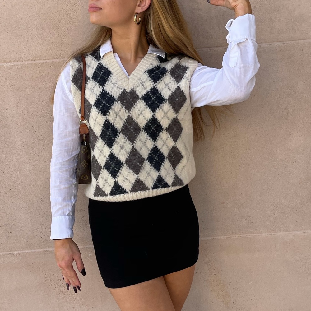 Sweater Vest